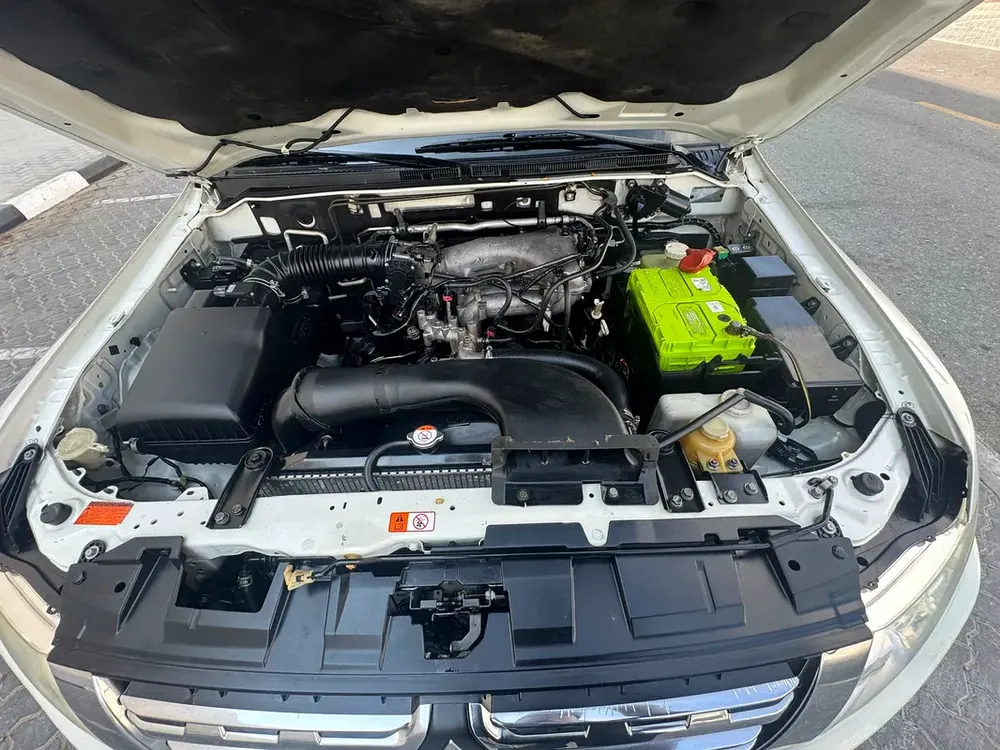 Mitsubishi Pajero - Full Open - 2008,  2011  2013 available. - Image 5