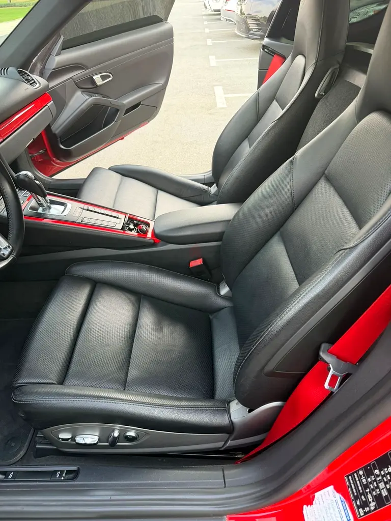 Porsche Cayman 2018 GCC Specs Standard Trim - Image 10
