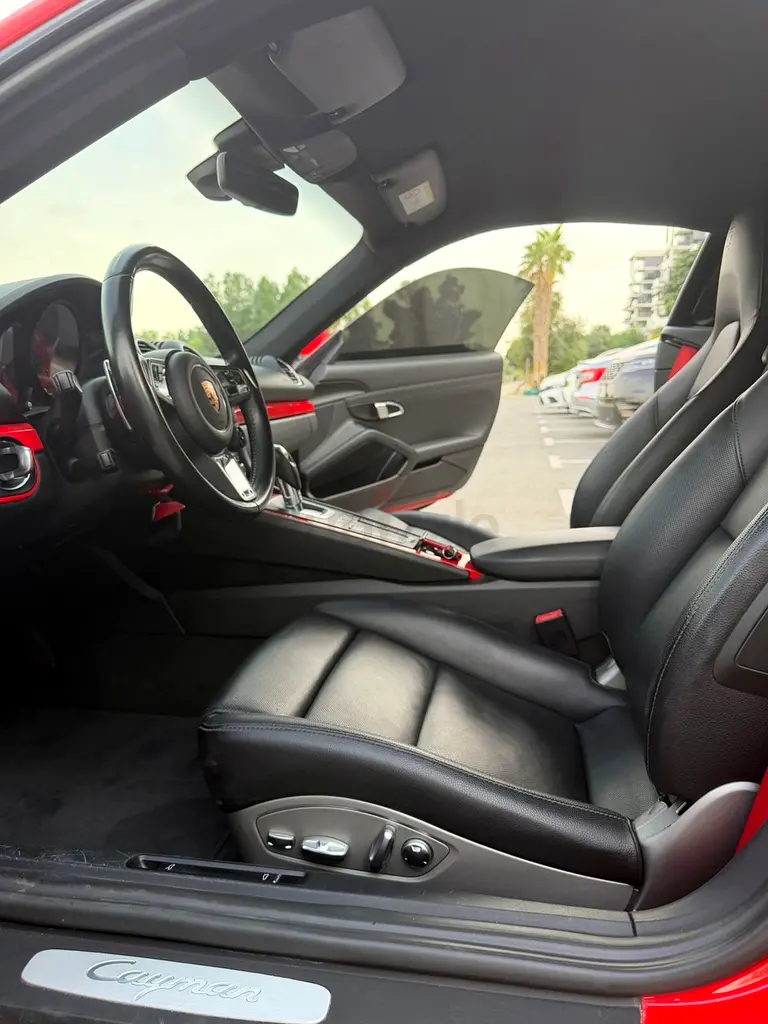 Porsche Cayman 2018 GCC Specs Standard Trim - Image 12