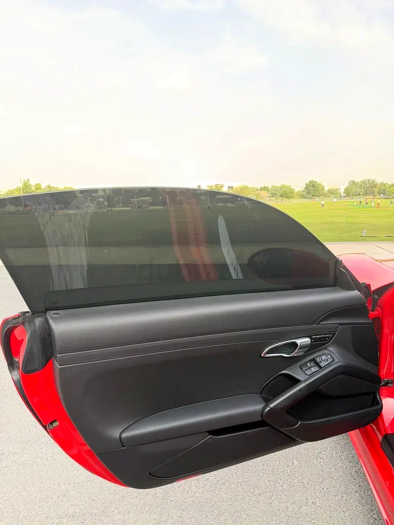 Porsche Cayman 2018 GCC Specs Standard Trim - Image 15