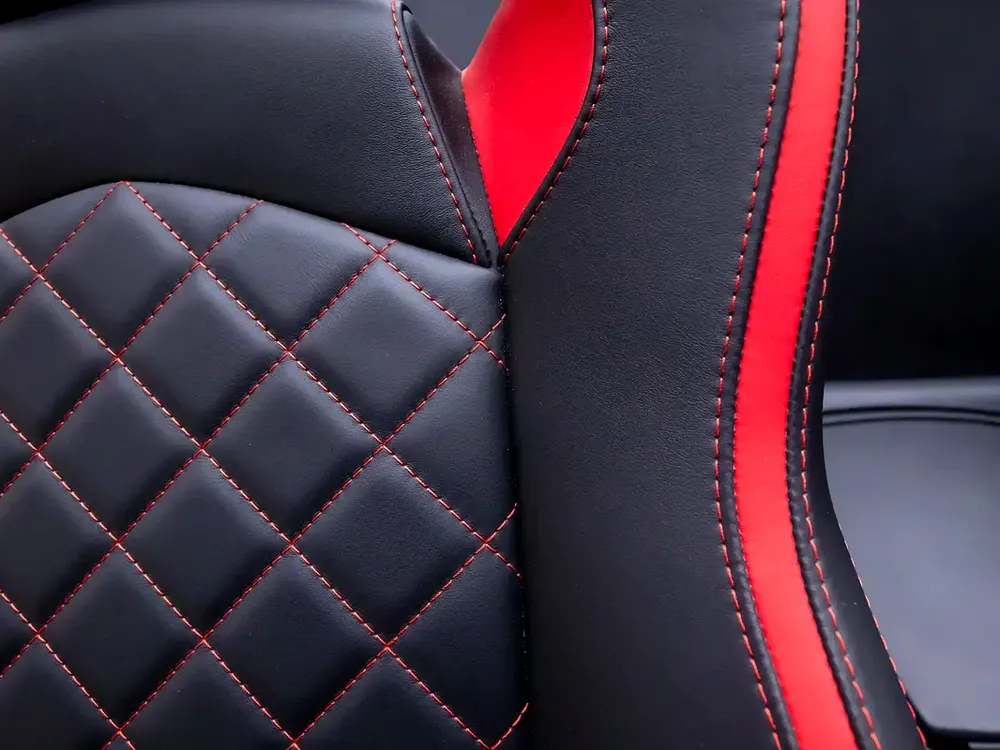 2021 | Lamborghini | Aventador S | Roadster | GCC Spec - Image 14