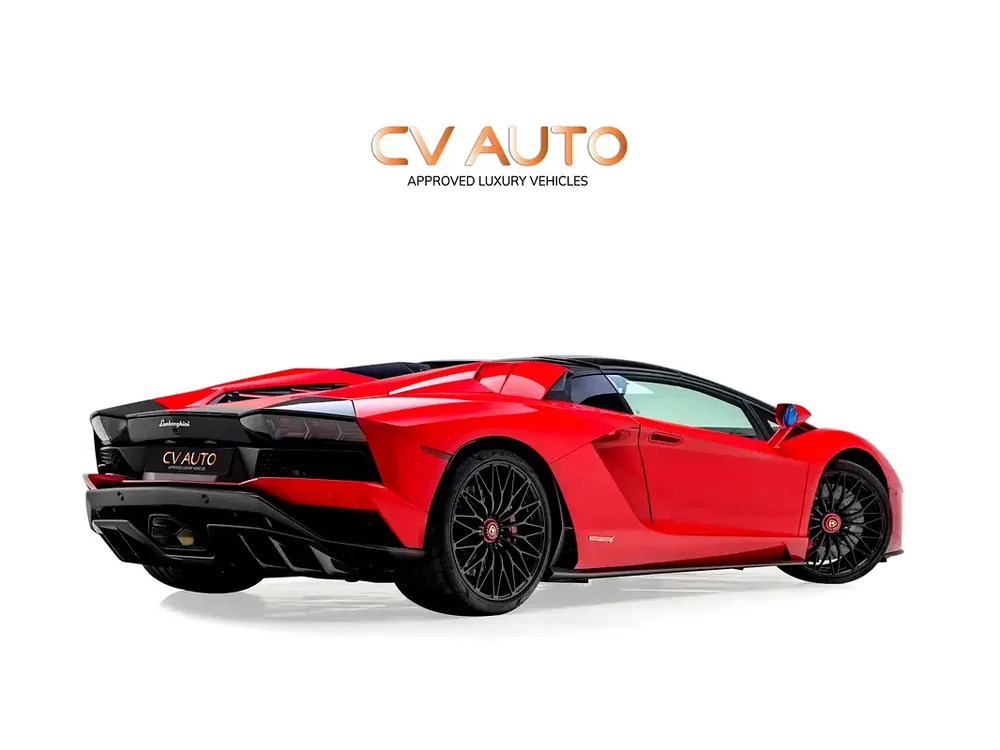 2021 | Lamborghini | Aventador S | Roadster | GCC Spec - Image 6