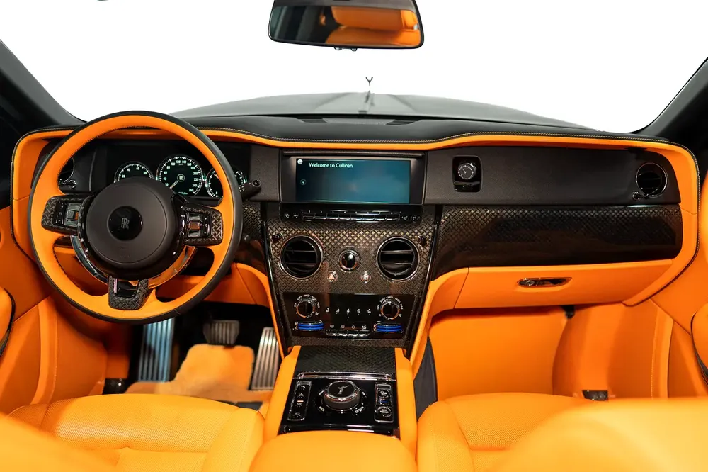 2024 ROLLS ROYCE CULLINAN MANSORY | VERY LOW MILEAGE | SERVICED BY OFFICIAL DEALER | LMG MOTORS - Image 10