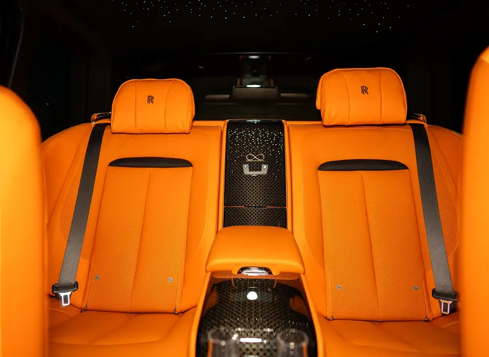 2024 ROLLS ROYCE CULLINAN MANSORY | VERY LOW MILEAGE | SERVICED BY OFFICIAL DEALER | LMG MOTORS - Image 11