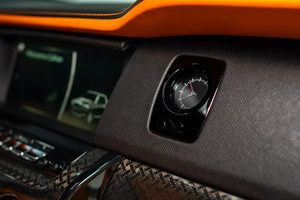2024 ROLLS ROYCE CULLINAN MANSORY | VERY LOW MILEAGE | SERVICED BY OFFICIAL DEALER | LMG MOTORS - Image 12