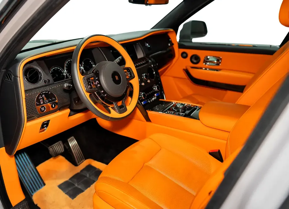 2024 ROLLS ROYCE CULLINAN MANSORY | VERY LOW MILEAGE | SERVICED BY OFFICIAL DEALER | LMG MOTORS - Image 8