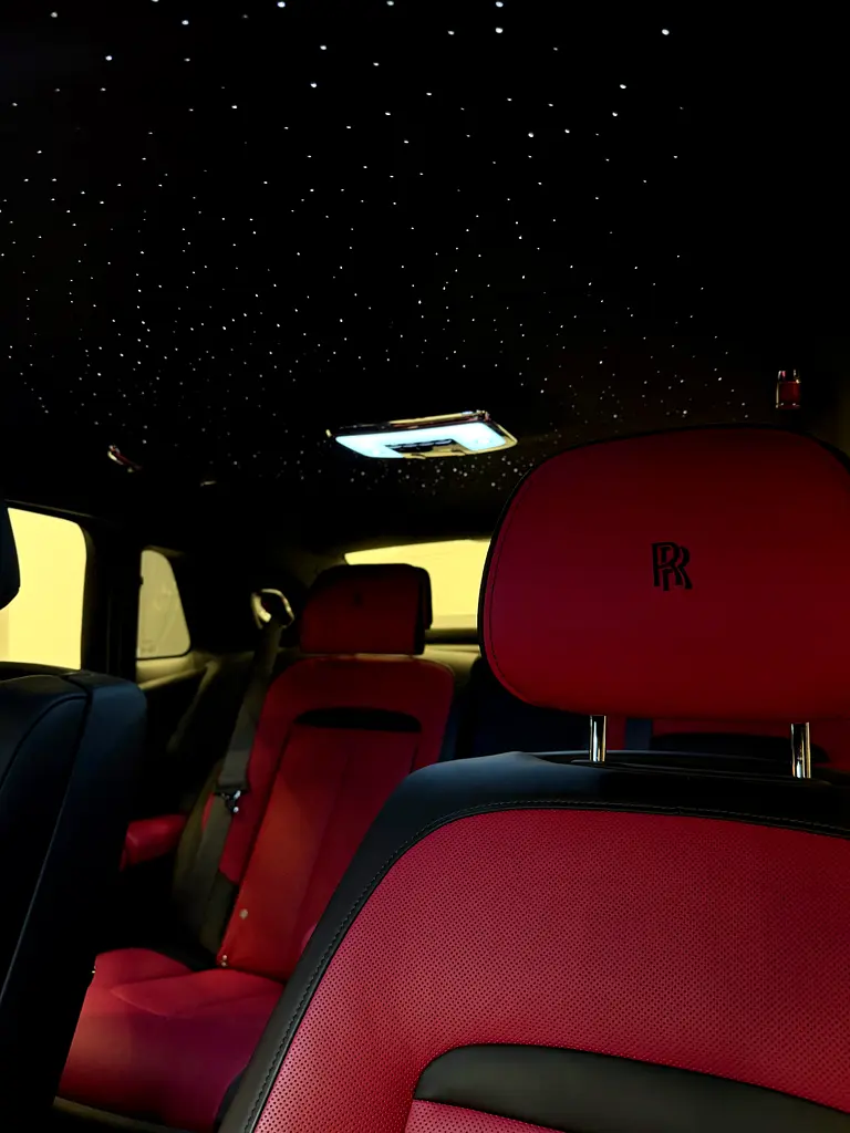 Rolls-Royce Ghost Black Badge 2023 - Japanese Specs - Pristine Condition - Image 11