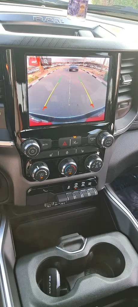 DODGE RAM 1500 SST BIG HORN 2025 V6 3.0L TWIN TURBO + GCC WARRANTY TRADING AL FUTTAIM+ ORGINAL PAINT - Image 18
