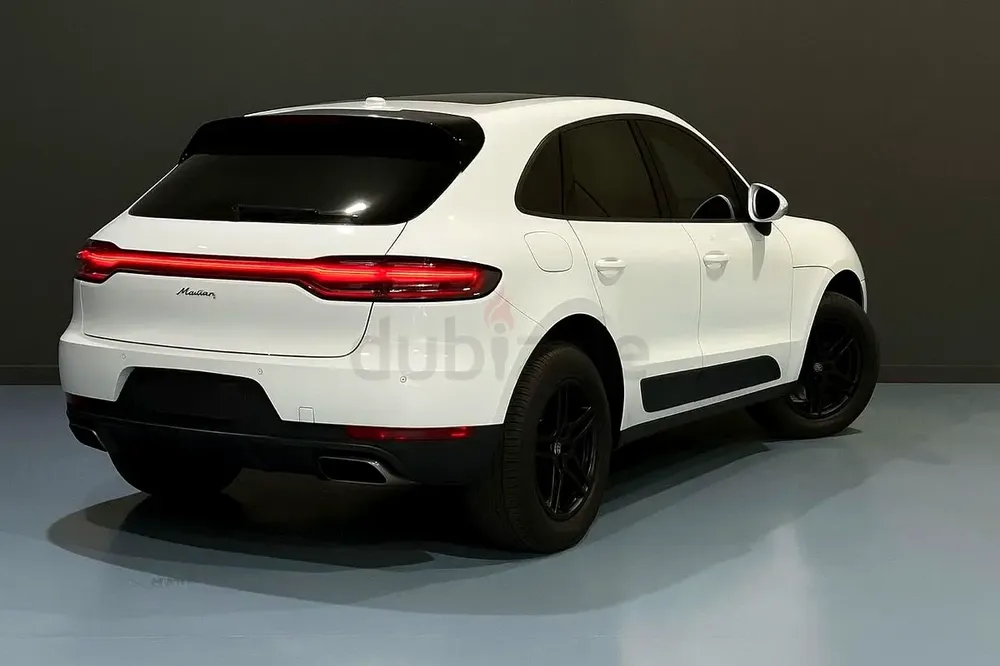 Porsche Macan 2020 Standard Edition - Excellent Condition - Image 6