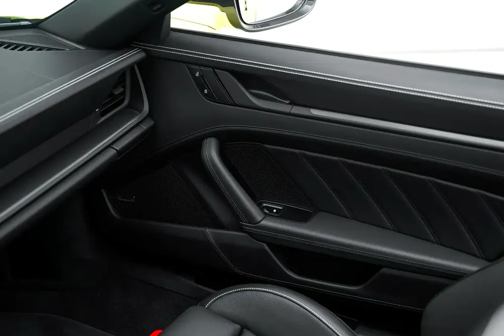 2025 PORSCHE 911 CARRERA GTS  WITH WARRANTY - Image 11