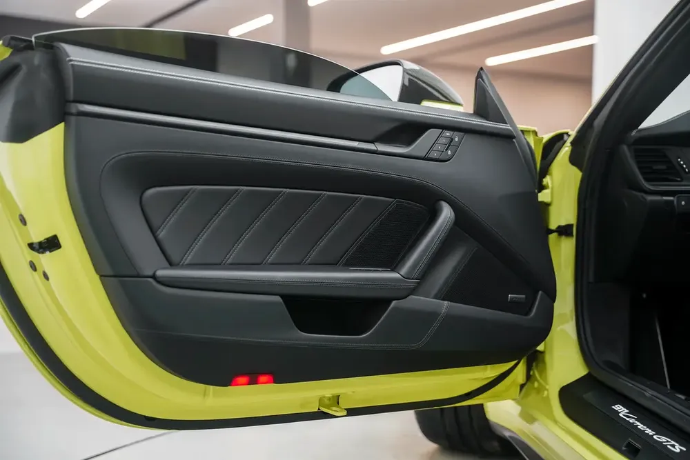2025 PORSCHE 911 CARRERA GTS  WITH WARRANTY - Image 13