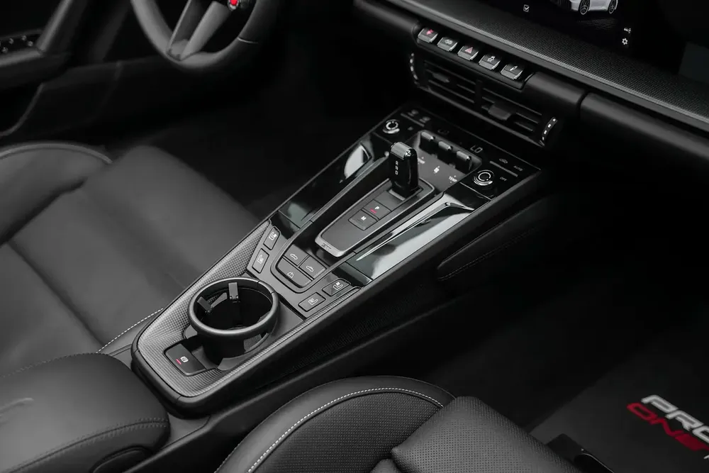 2025 PORSCHE 911 CARRERA GTS  WITH WARRANTY - Image 9