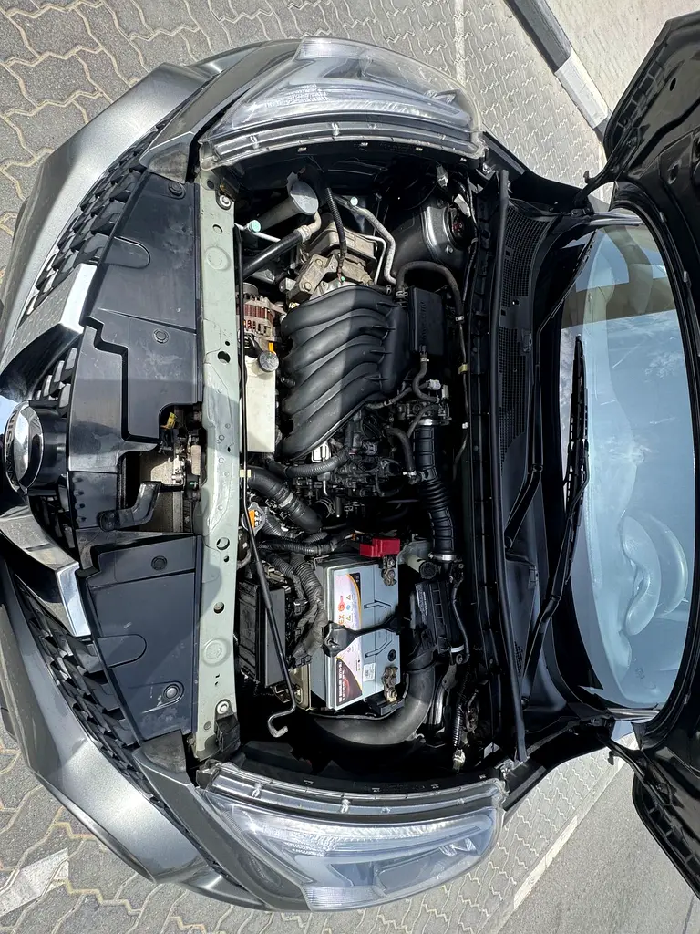 Nissan Juke SV 2016 - GCC Specs -  SUV single owner - Image 6