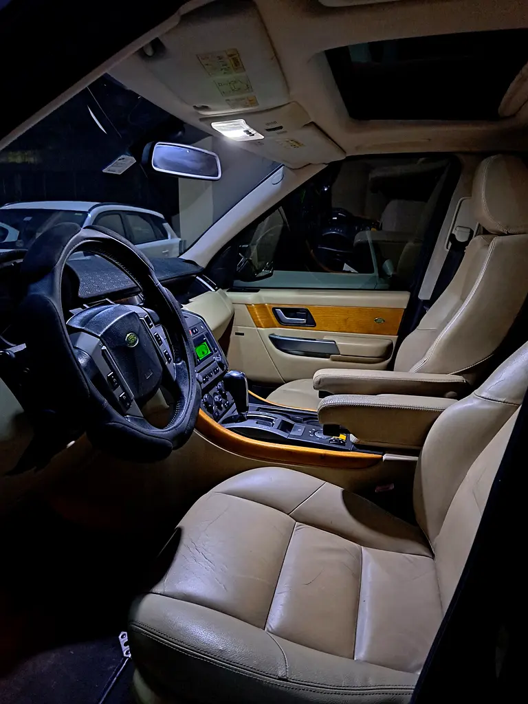 2006 look 2013 Land Rover Range Rover Sport HSE | GCC Specs | Well Maintained - Image 6