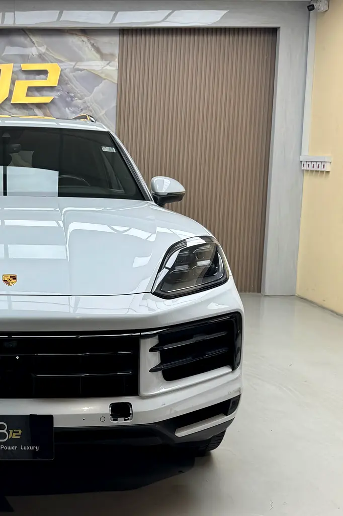 2024 Porsche Cayenne - American Specs - Brand New - Image 19