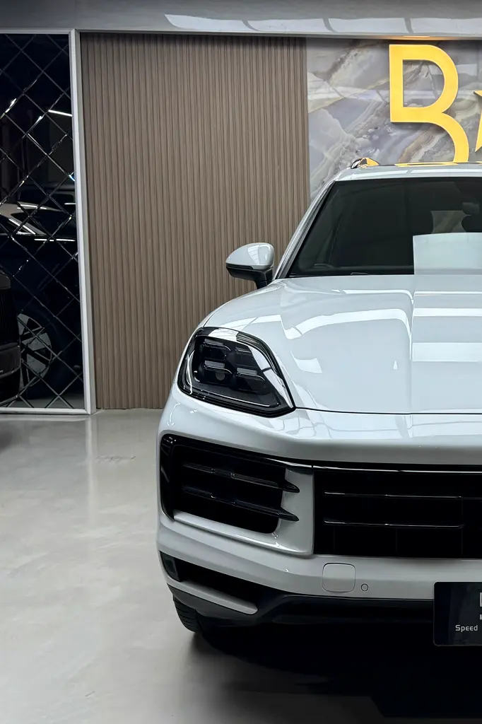 2024 Porsche Cayenne - American Specs - Brand New - Image 20