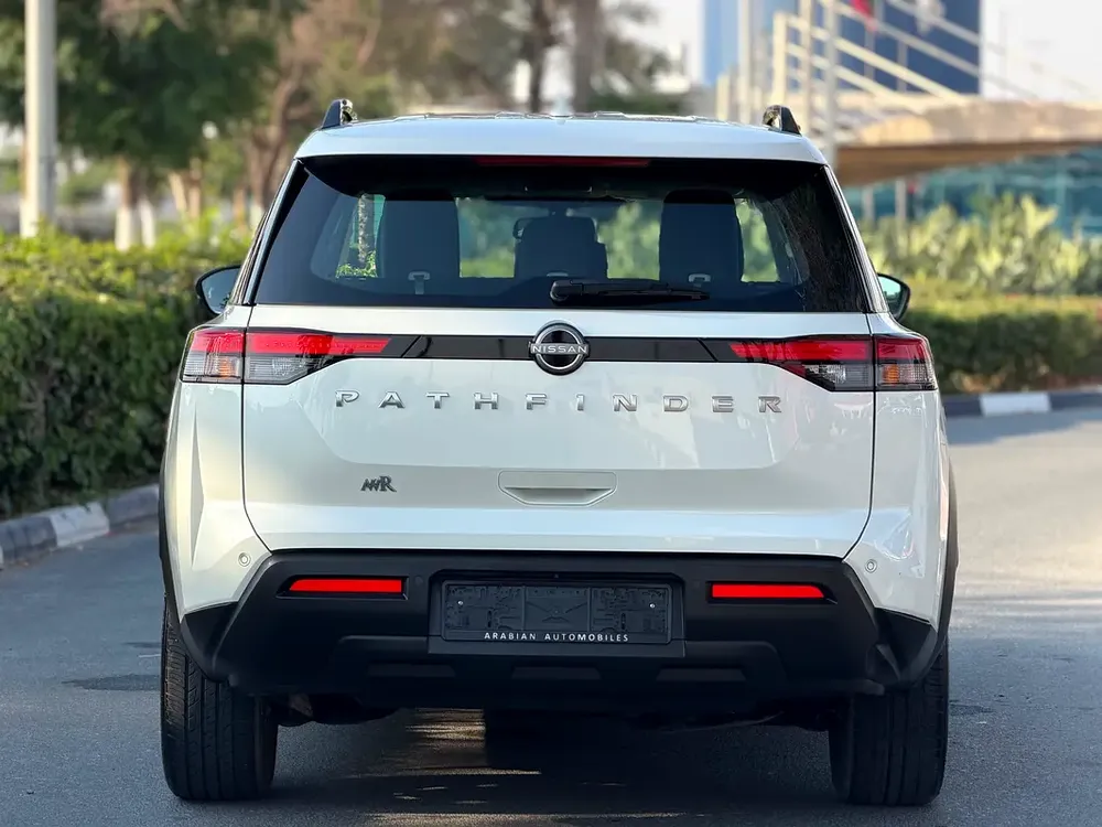 NISSAN PATHFINDER S GCC UNDER WARRANTY 2024 V6 - Image 4