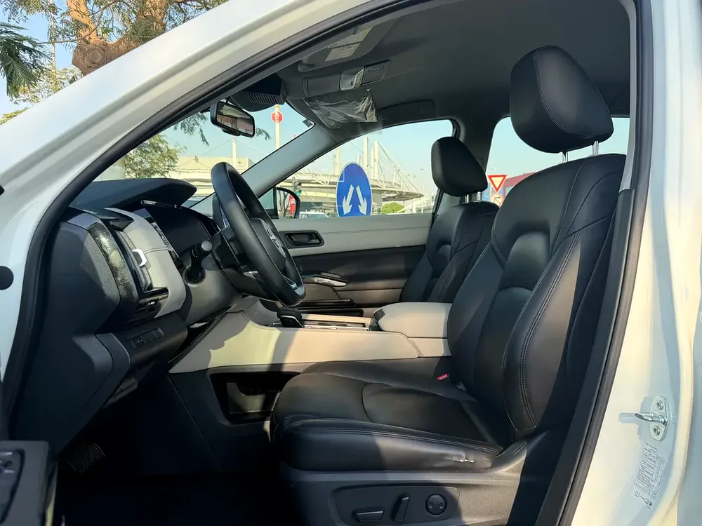 NISSAN PATHFINDER S GCC UNDER WARRANTY 2024 V6 - Image 7