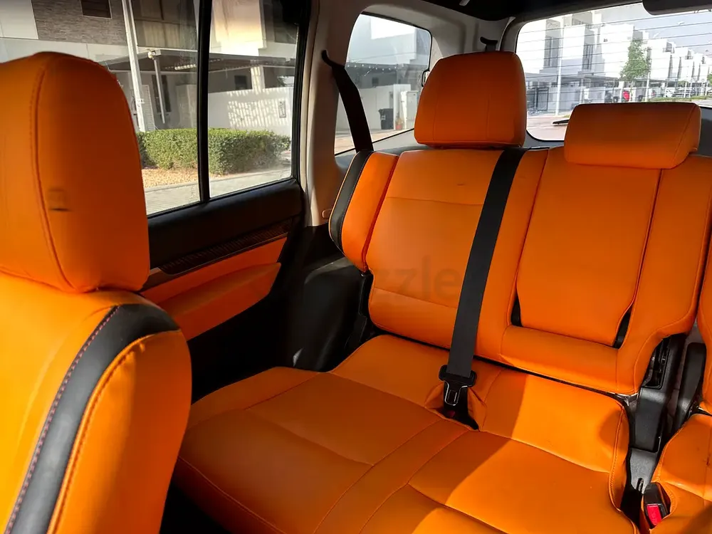Mitsubishi Pajero black mat - Image 11