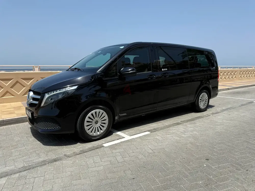 2024 Mercedes-Benz V250 | GCC Specs | 8-Seaters - Image 5