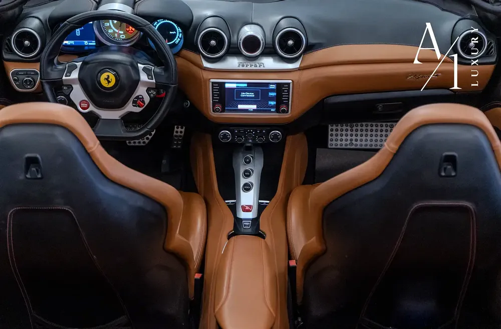 2016 Ferrari California T, With Full Service History, Excellent Condition, GCC Spec - Image 7