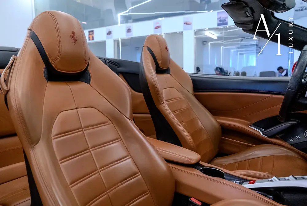 2016 Ferrari California T, With Full Service History, Excellent Condition, GCC Spec - Image 9
