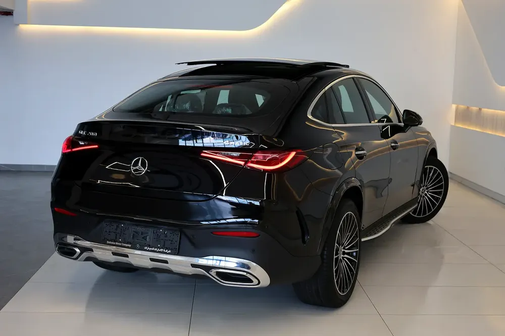 MERCEDES-BENZ -GLC COUPE -GLC200-4MATIC-0KM-2026-GCC SPECS-UNDER WARRANTY-(AVAILABLE BLACK  WHI - Image 4