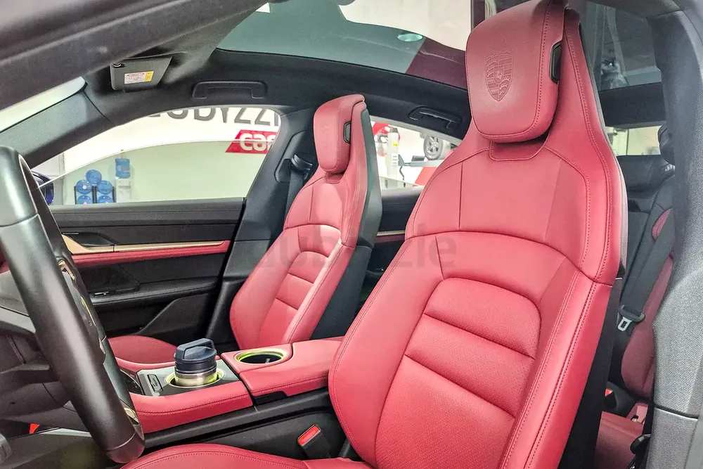 AED 5014/month | 2023 Porsche Taycan 4S | GCC Specs | Ref#445086 - Image 13