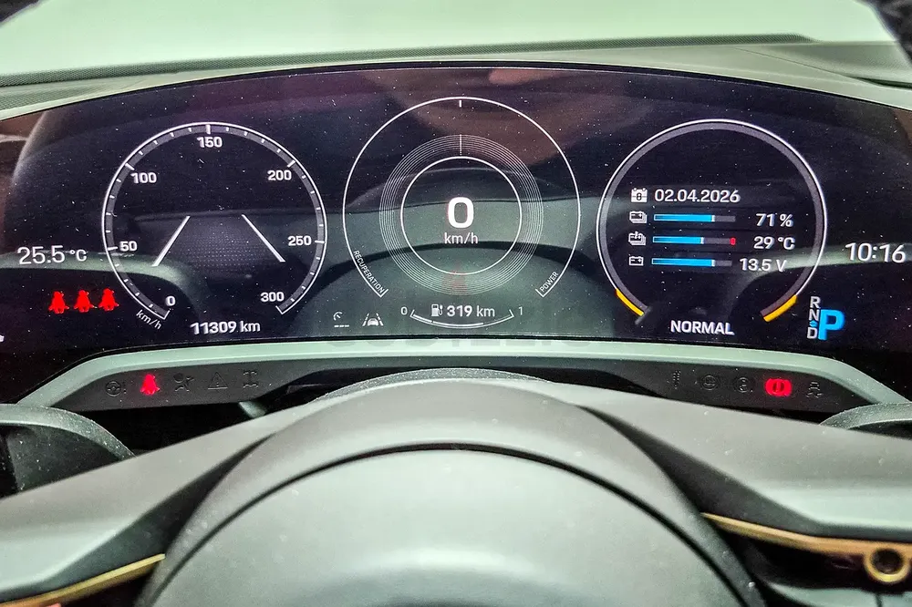 AED 5014/month | 2023 Porsche Taycan 4S | GCC Specs | Ref#445086 - Image 16