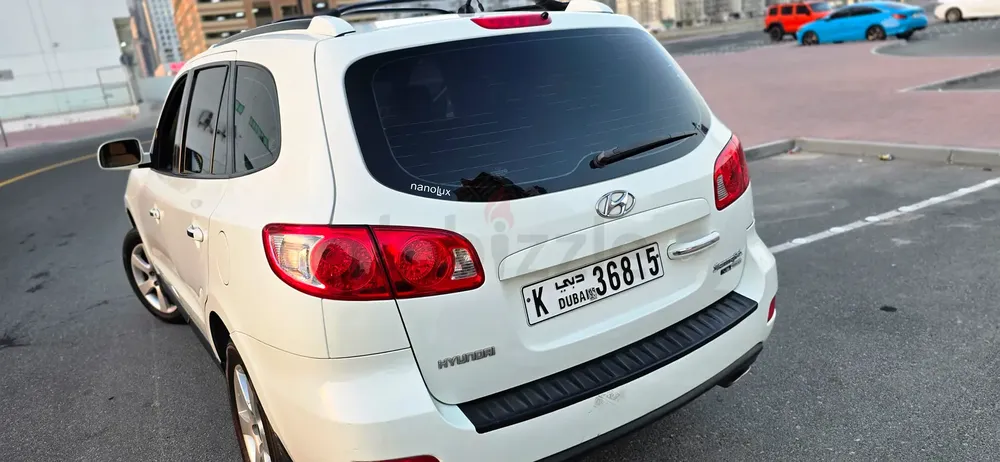 Hyundai Santa Fe 2009 GCC Specs - Image 8