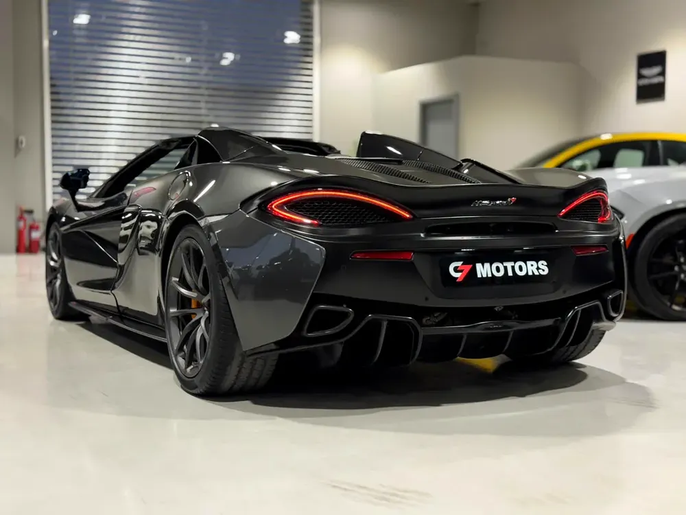 McLaren 570S Spider | 2018 | GCC Specs | Full Option | Low Mileage. - Image 15