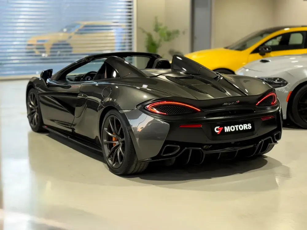 McLaren 570S Spider | 2018 | GCC Specs | Full Option | Low Mileage. - Image 6