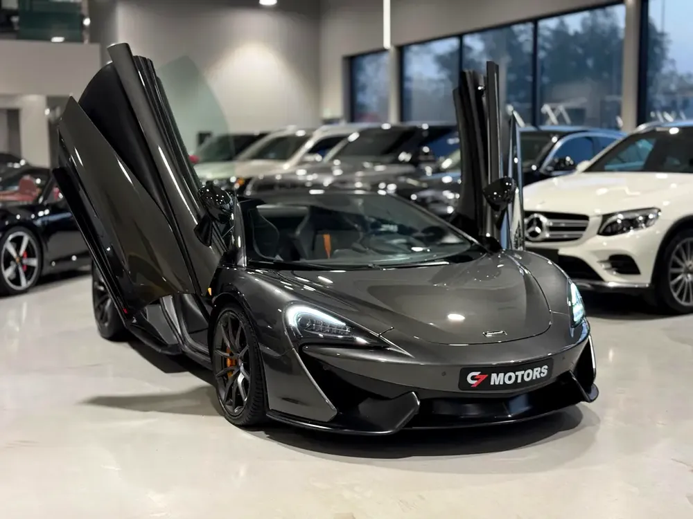 McLaren 570S Spider | 2018 | GCC Specs | Full Option | Low Mileage. - Image 8