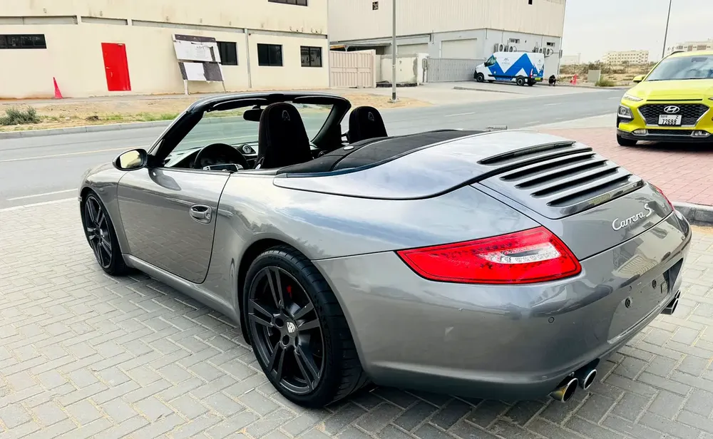 GCC Specs Porsche 911 Carrera S 2006 - Excellent Condition - Image 13