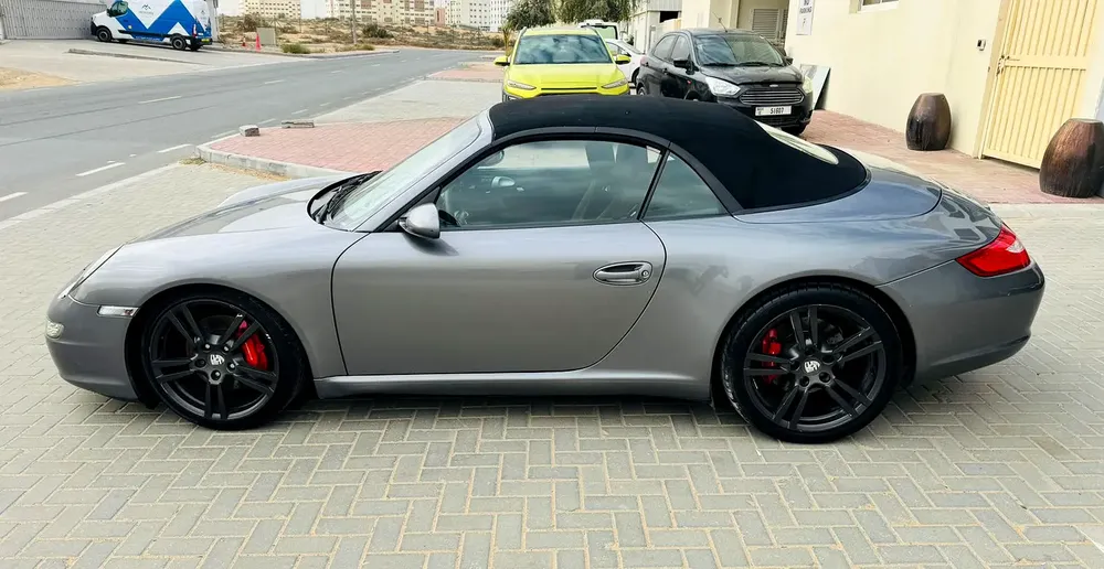 GCC Specs Porsche 911 Carrera S 2006 - Excellent Condition - Image 5