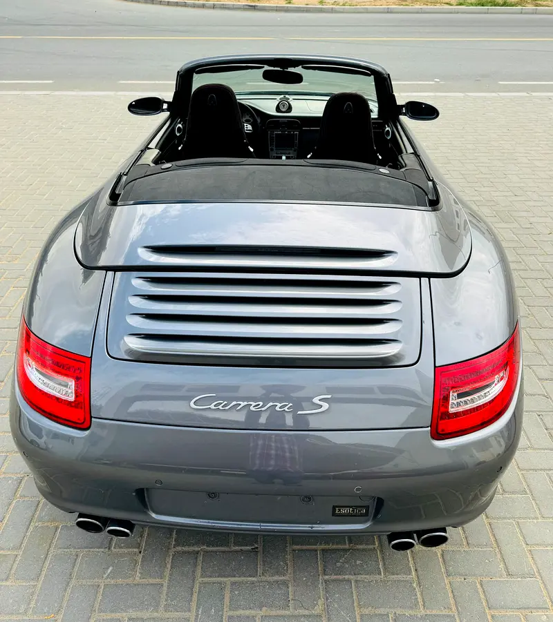 GCC Specs Porsche 911 Carrera S 2006 - Excellent Condition - Image 8