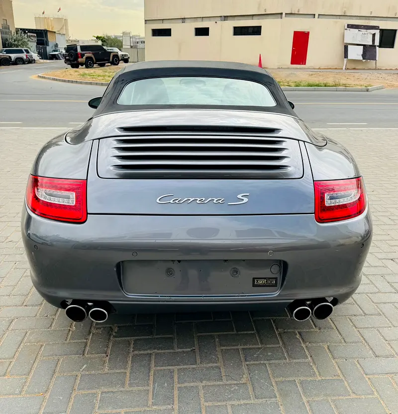 GCC Specs Porsche 911 Carrera S 2006 - Excellent Condition - Image 9