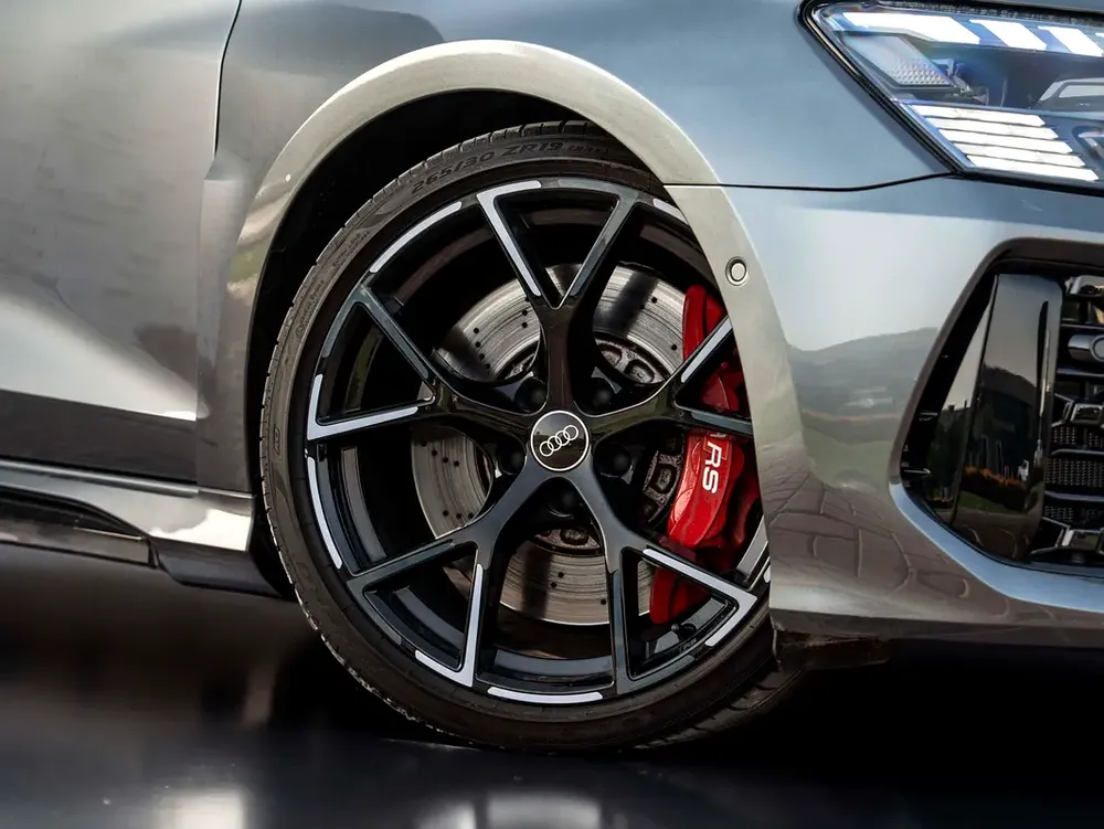 0% DOWN | RAMADAN ALL-INCLUSIVE | FREE INSURANCE + REG | RS3 | WARRANTY + SERVICE | GCC - Image 7
