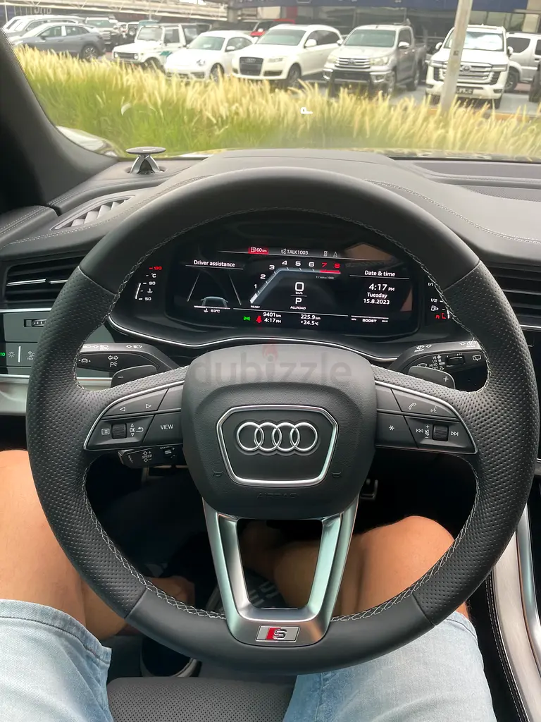 Audi Q8 S line in the best configuration - Image 4