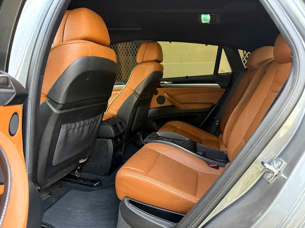 BMW X6 xDrive35i 2010 | GCC Specs | Well Maintained - Image 9