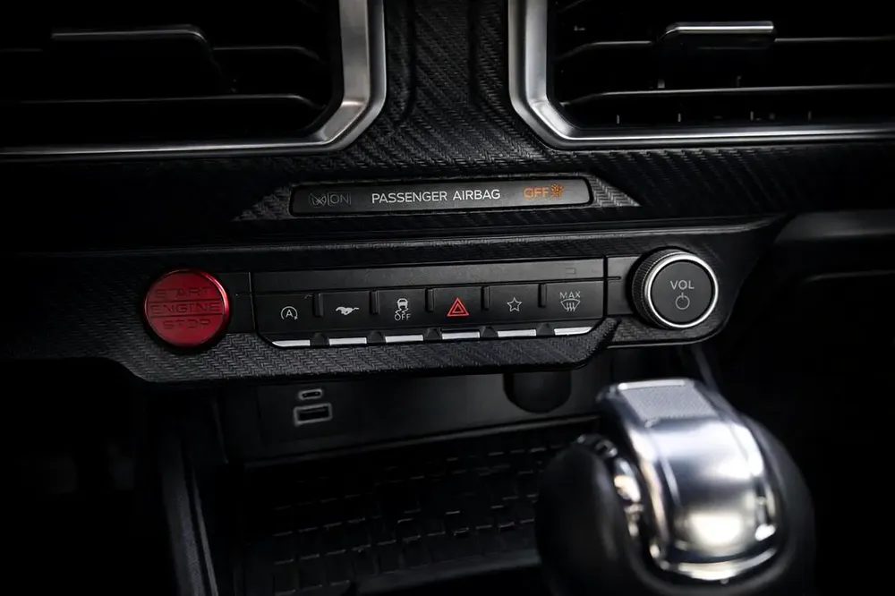 Ford Mustang Ecoboost Premium 2024 | Warranty | Performance yet Fuel Efficient - Image 11