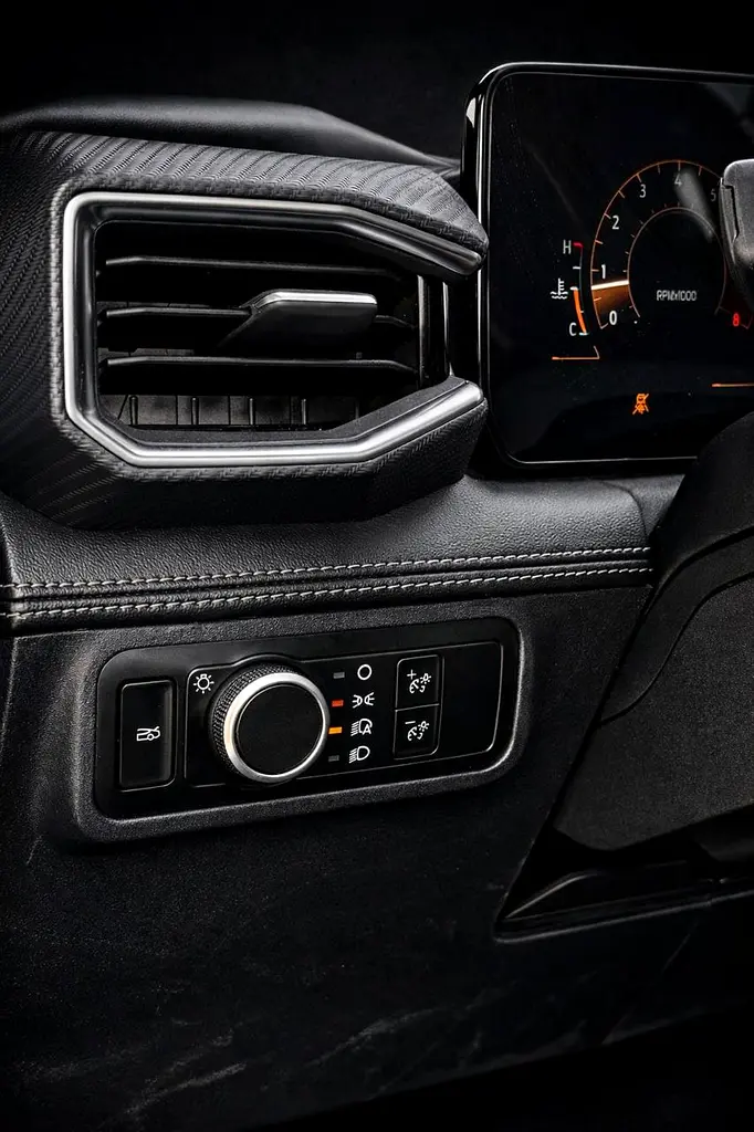 Ford Mustang Ecoboost Premium 2024 | Warranty | Performance yet Fuel Efficient - Image 18