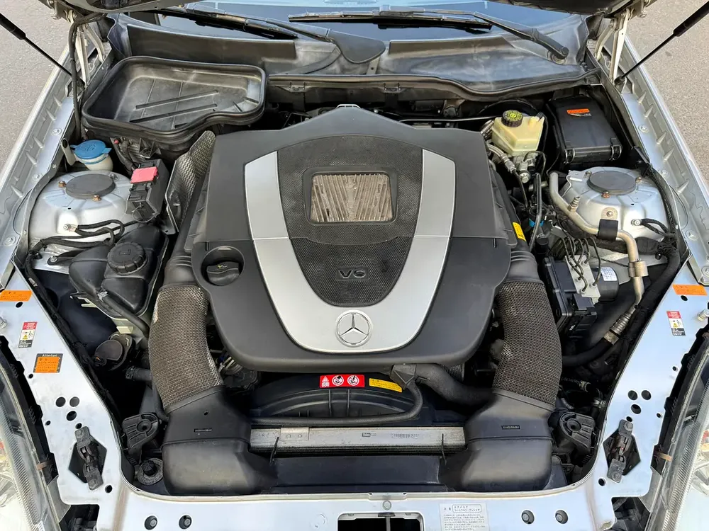 MERCEDES BENZ SLK350 MODEL 2005 JAPAN IMPORT - Image 12
