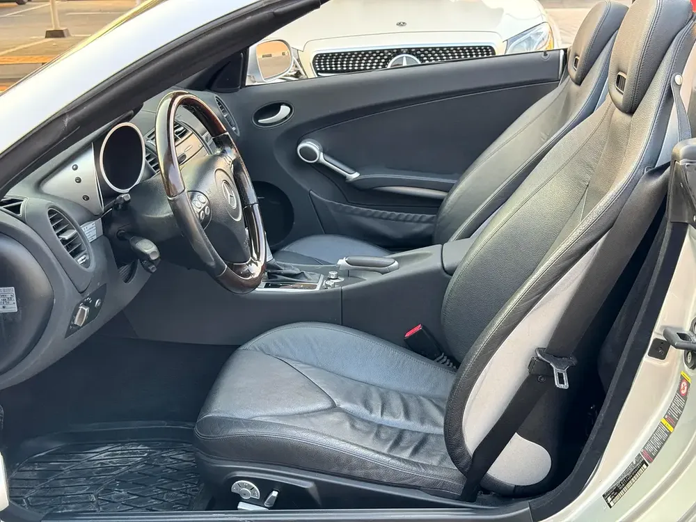 MERCEDES BENZ SLK350 MODEL 2005 JAPAN IMPORT - Image 8