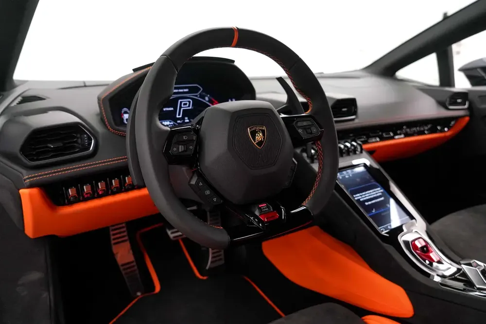 2024 LAMBORGHINI HURACAN TECNICA LP 640-2 / V10 / LOW MILEAGE - Image 8