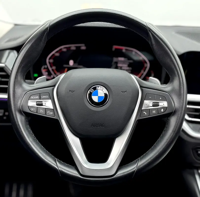 2019 BMW 330i, BMW Service History, 1 Year Warranty, Excellent Condition, GCC - Image 9