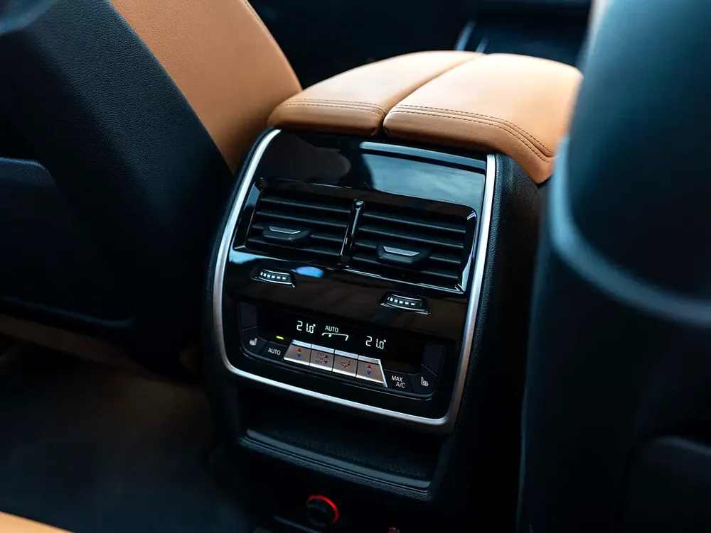 0% DOWN PAYMENT! | SAVVY-BUY | BMW X5 xDrive40i M SPORT | WARRANTY + SERVICE - Image 19