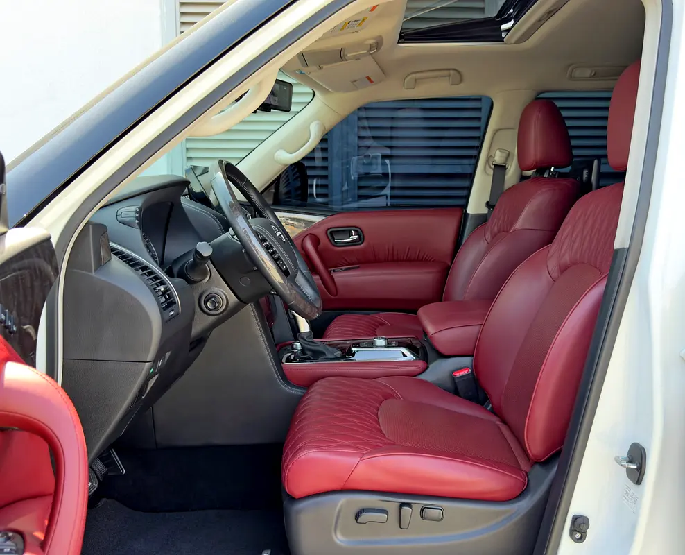 2024 Nissan Patrol LE V8 Platinum, Dealer Warranty, GCC Specifications - Image 9