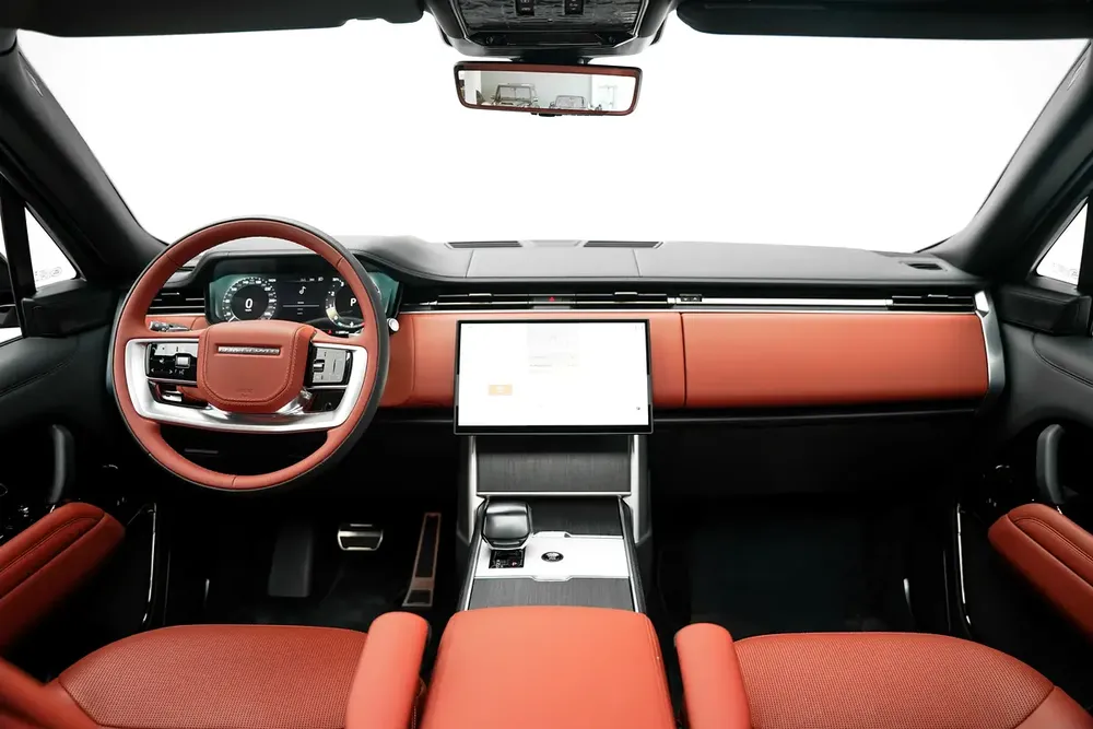 2025 RANGE ROVER SV WITH WARRANTY - Image 6