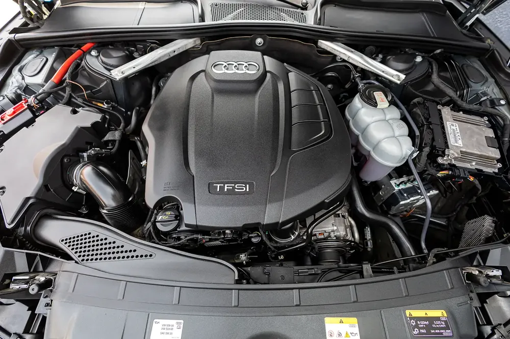 Audi A5 40TFSI S-Line Sportback 2023 GCC | Agency Warranty | Flexible D.P. - Image 10